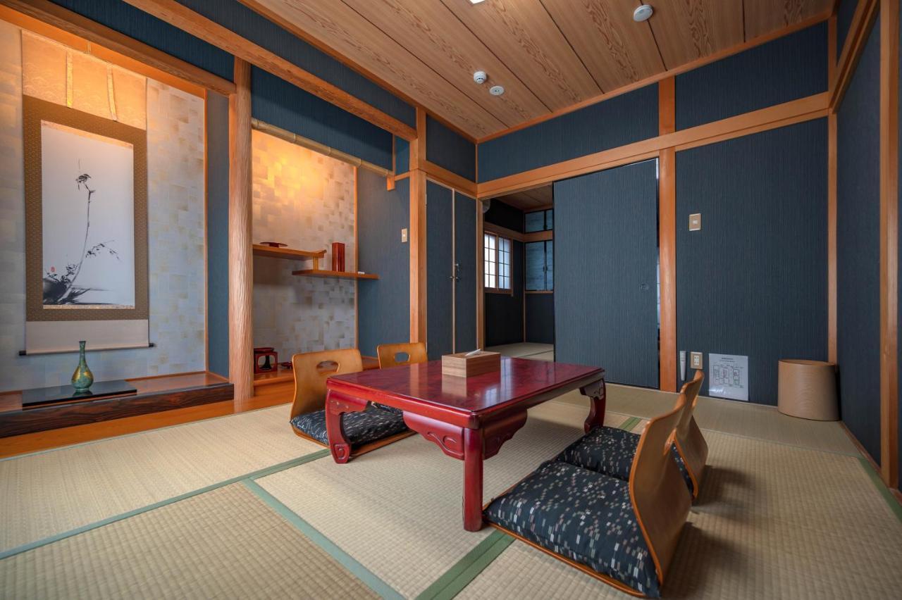 Kamo River J~House Kyoto Exterior photo